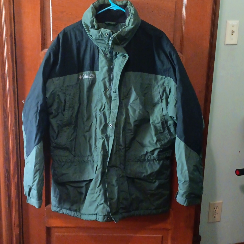 Men's winter Columbia sports for a jacket extra large